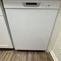 Dishwasher Whirlpool 