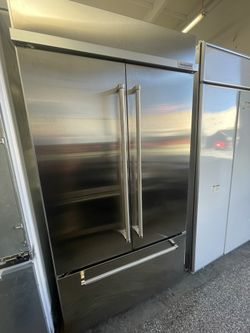 Kitchen Aid French Door Fridge 42” Perfectly Working, No Issues, Full LED Interior Illumination  