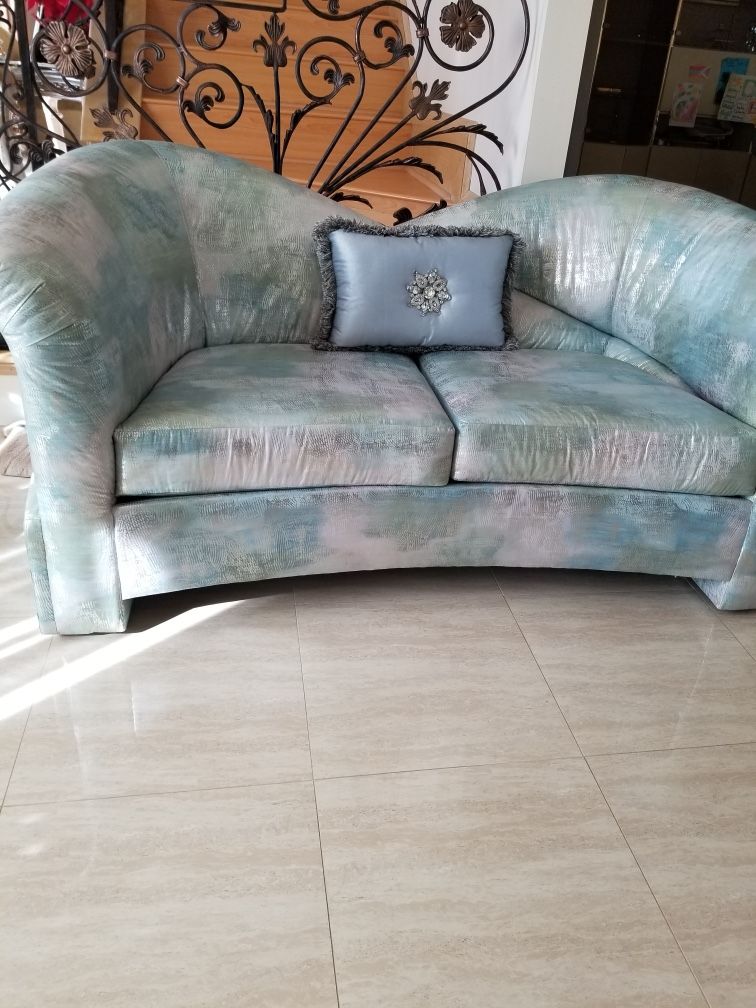 Couch Set