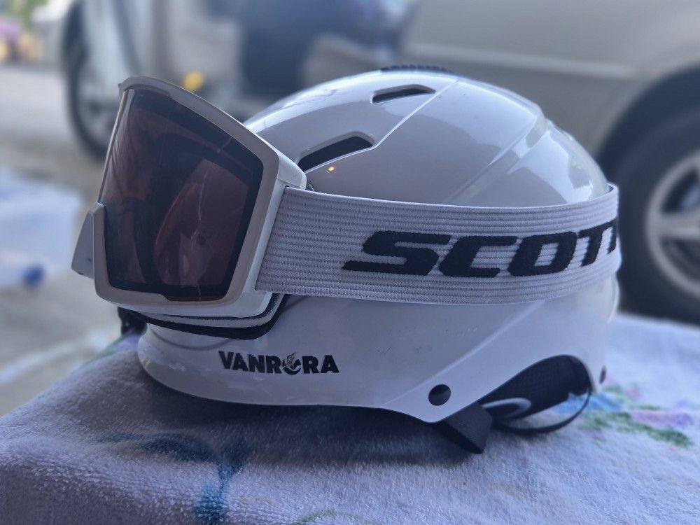 Ski Helmet and Goggles