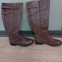 Women's Riding Type Boots By Guess Size 7.5