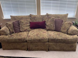 Thomasville Couch, Chair And Ottoman
