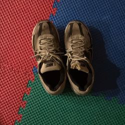 Nike Vomero Size 12