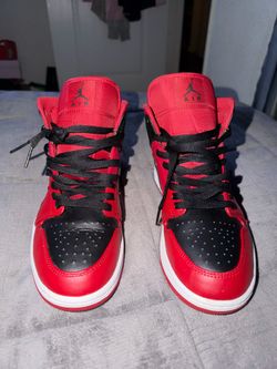 Jordan 1 reverse bred mids,  size 8