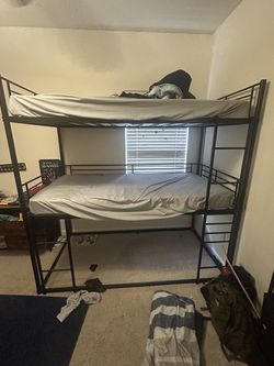 3 tier bunkbed