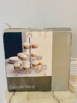 Crate and barrel 3 tier cupcake Stand