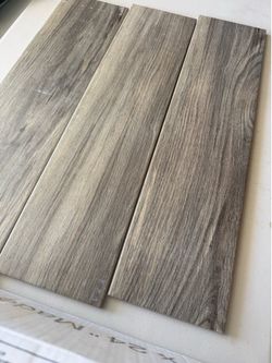 Tile allen + roth Madeira Barnwood Buff 6-in x 24-in Matte Porcelain Wood