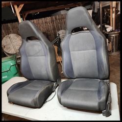 04-06 WRX Seats 
