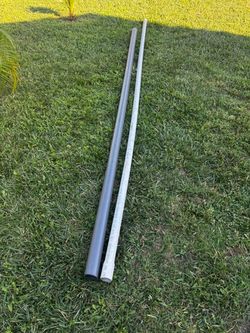 2 used like new PVC condiit pipes $15 each