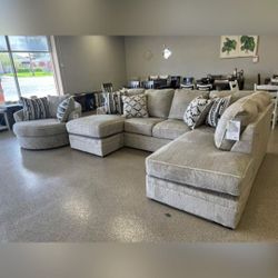 CALNITA SISAL 2-PIECE LAF CHAISE SECTIONAL