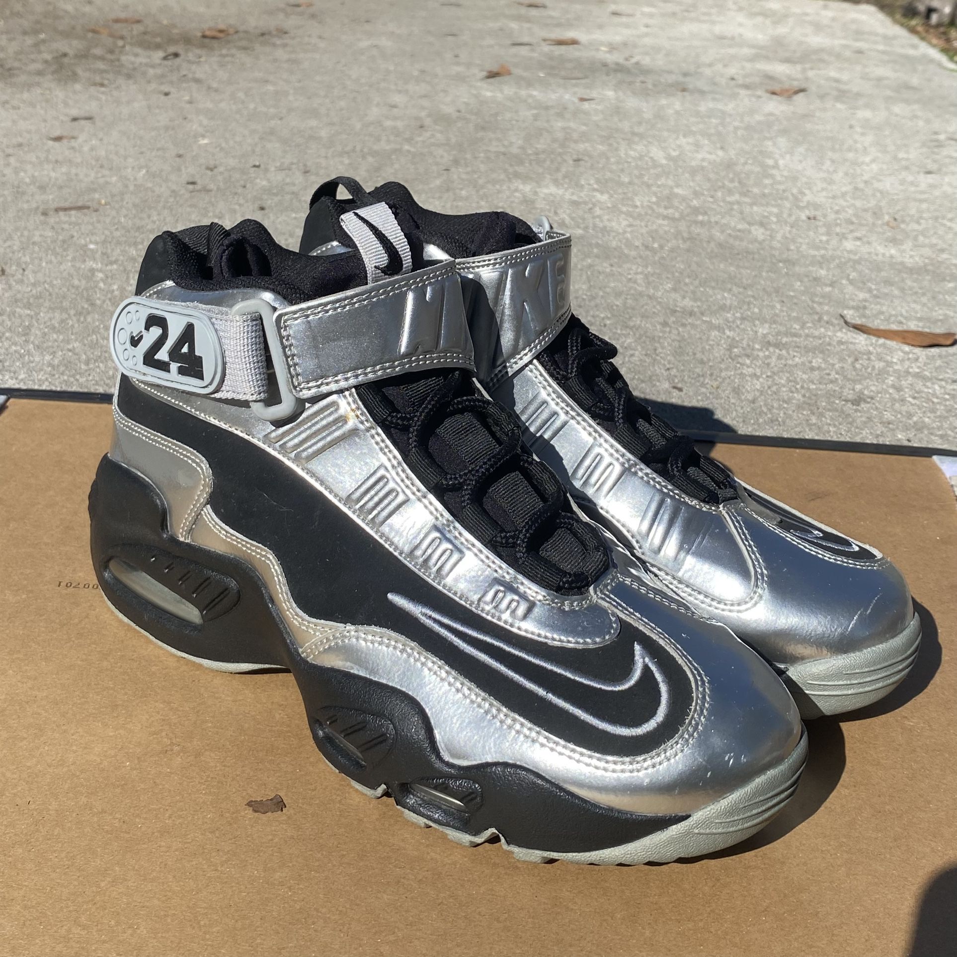 Nike Air Griffey Max 1 Metallic Silver 