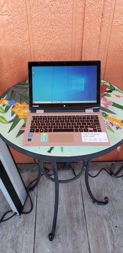 Toshiba Laptop in very good condition Touchscreen