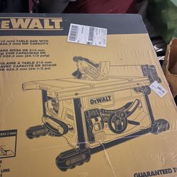 Dewalt 8-1/4 Inch Corded Table Saw