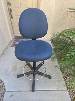 Drafting Stool