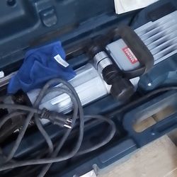 BOSCH 38LB JACK HAMMER 'BRAND NEW ""