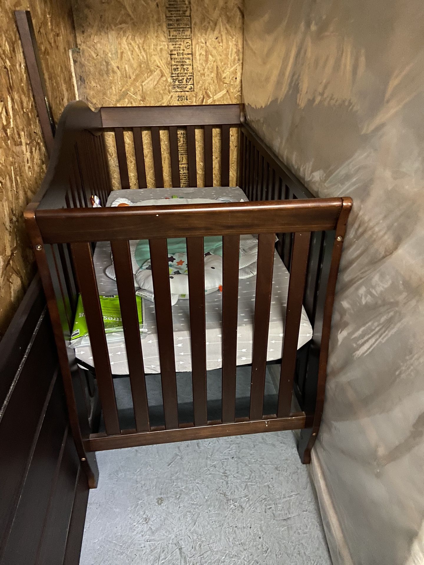 Baby Crib for Sale in Las Vegas, NV OfferUp