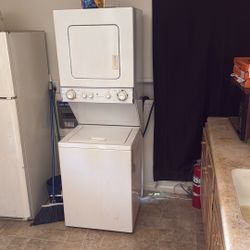 Stackable Washing An Dryer Machine 