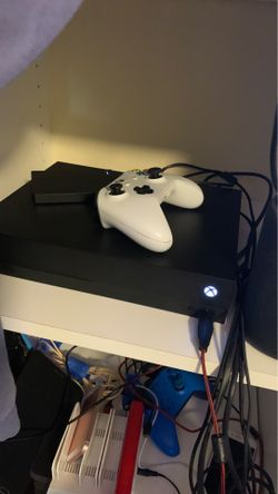 350 or best offer Xbox One X c legit ship