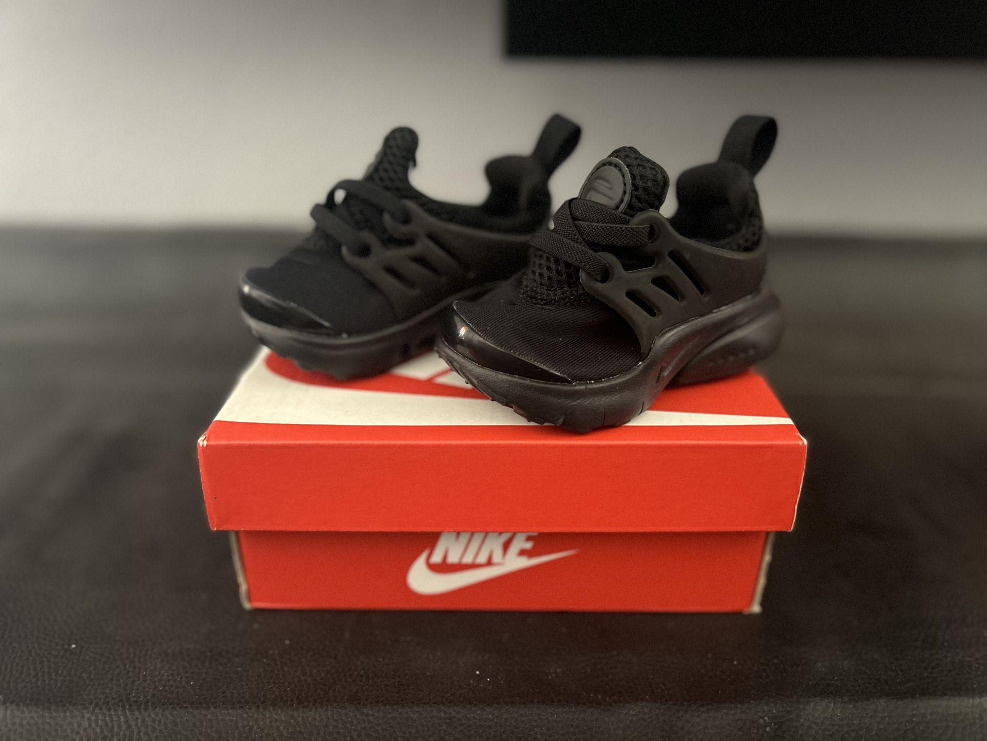 Nike little presto hot sale