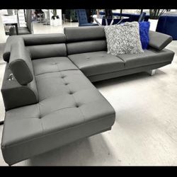 GREY SECTIONAL 😍😍 Modern Style 😍😍