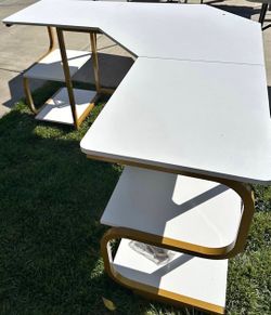 L shape table for Any use