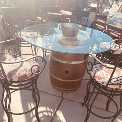 Absolutely Awesome Pub Whiskey Barrel Table Restaurant Quality Dining Set With 6 Wrought Iron Cow Hide Bar Stools 