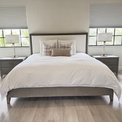 Restoration Hardware  Beautiful  4-Piece King Bedroom Set