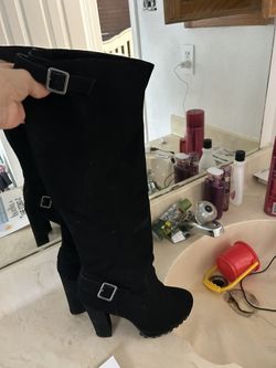 Knee High Boots Size 7