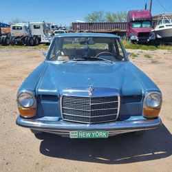 1969 Mercedes 220d diesel stick shift manual 
