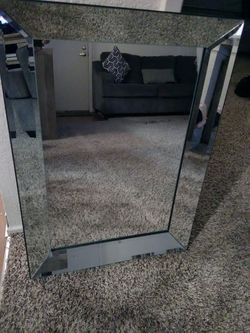 Mirror like new