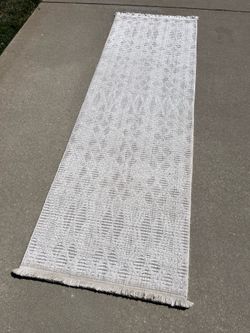 Nice Vintage Style Runner Rug (30”x90”)