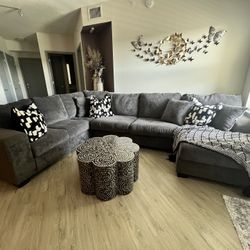 Sectional Sofa