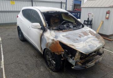 2015 HYUNDAI TUCSON GLS FOR PARTS