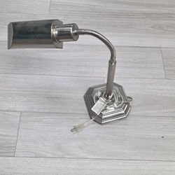 Vintage Ottlite Adjustable Table Desk Lamp