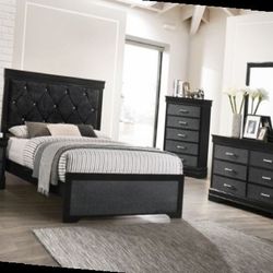 Queen Plataform Bed Frame Dresser Mirror One Nightstand   Free Local Delivery  Check Description