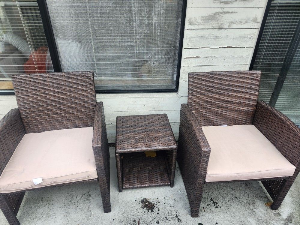Patio Chairs And Table