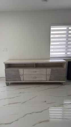 Living room Tv stand OBO
