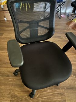 Desk Chair $50 Or Better Offer