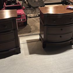 2 Night Stands 