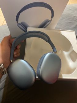 Apple AirPods Max Headphones – Sky Blue