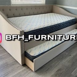 Twin/Twin Beige Nailtrim Daybed w. Orthopedic Mattresses Included 