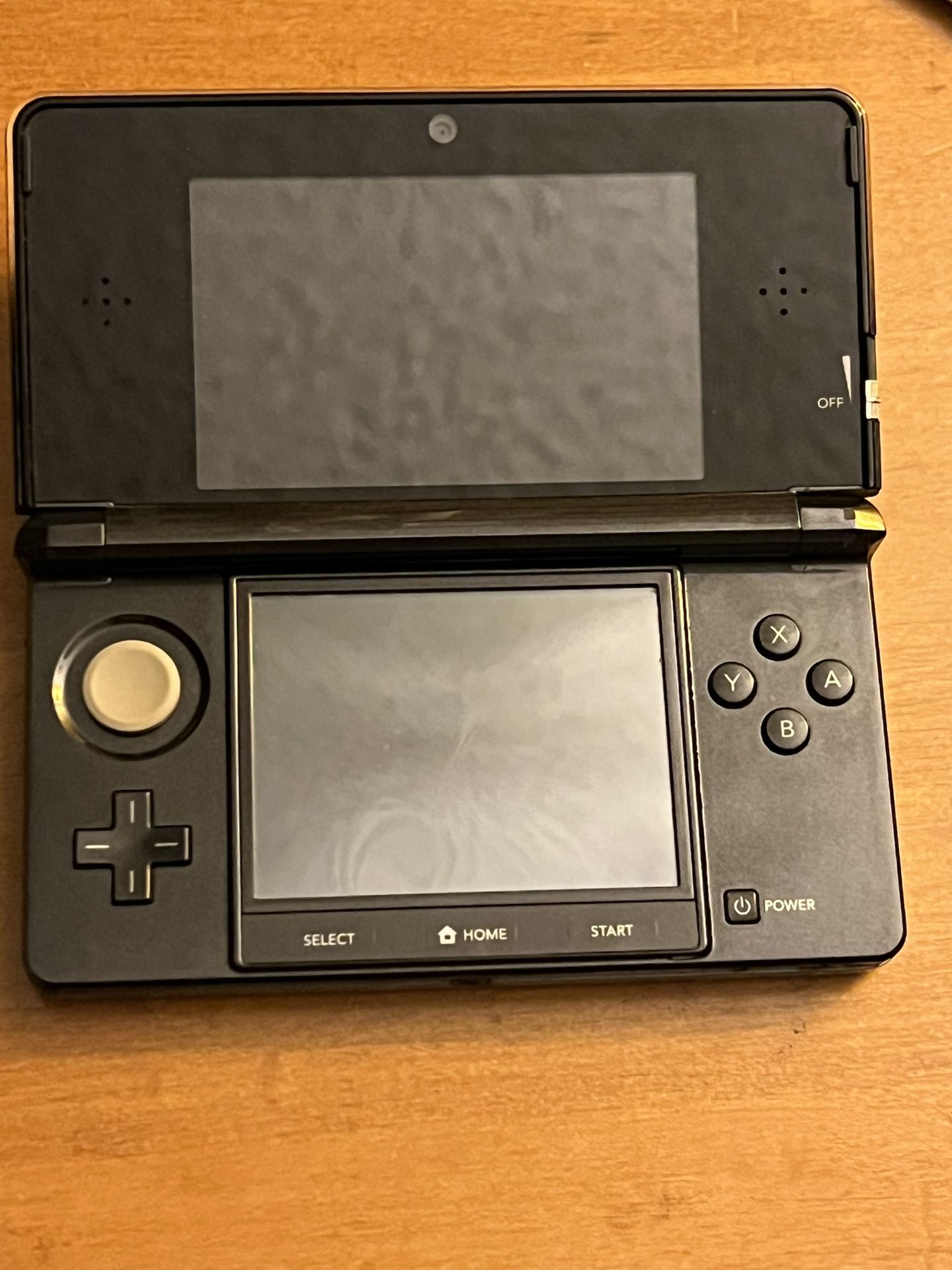 Nintendo 3ds With R4 Card