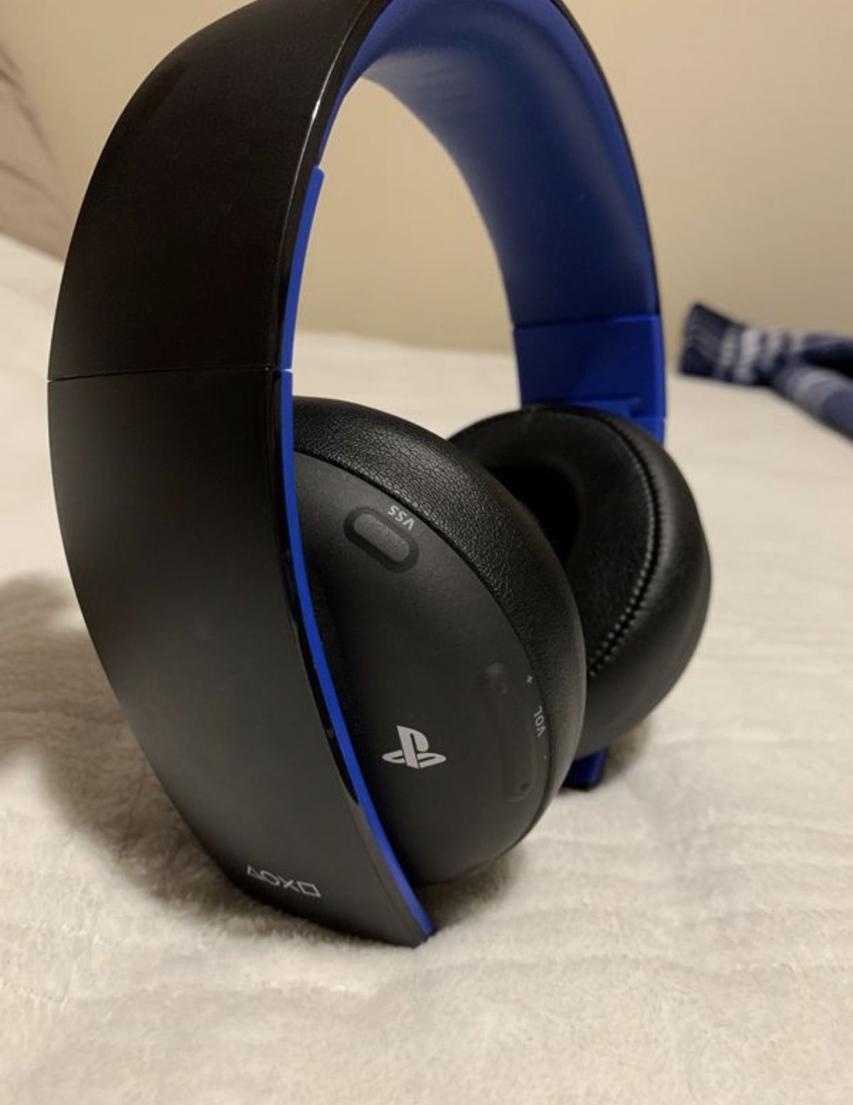 Sony PlayStation Gold Wireless Headset