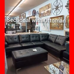 🚨 Sectional With Ottoman 