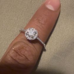 900$ Zelle Or 750$ Cash