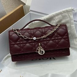 Mini pearl chain wine red
