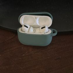 airpod pros with case