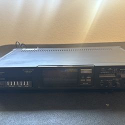 Sansui - RG -900R