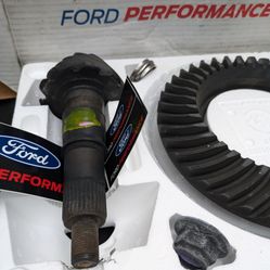 Never Used 4.10 Ford 8.8 Rear Gear Set
