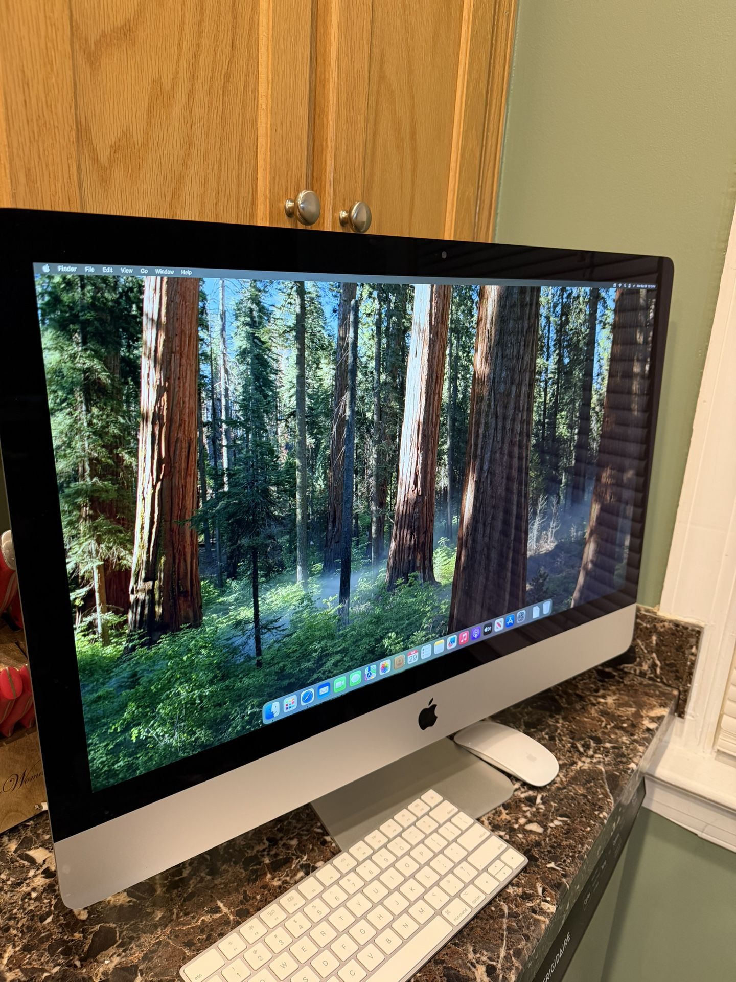 Apple 27 Inch iMac
